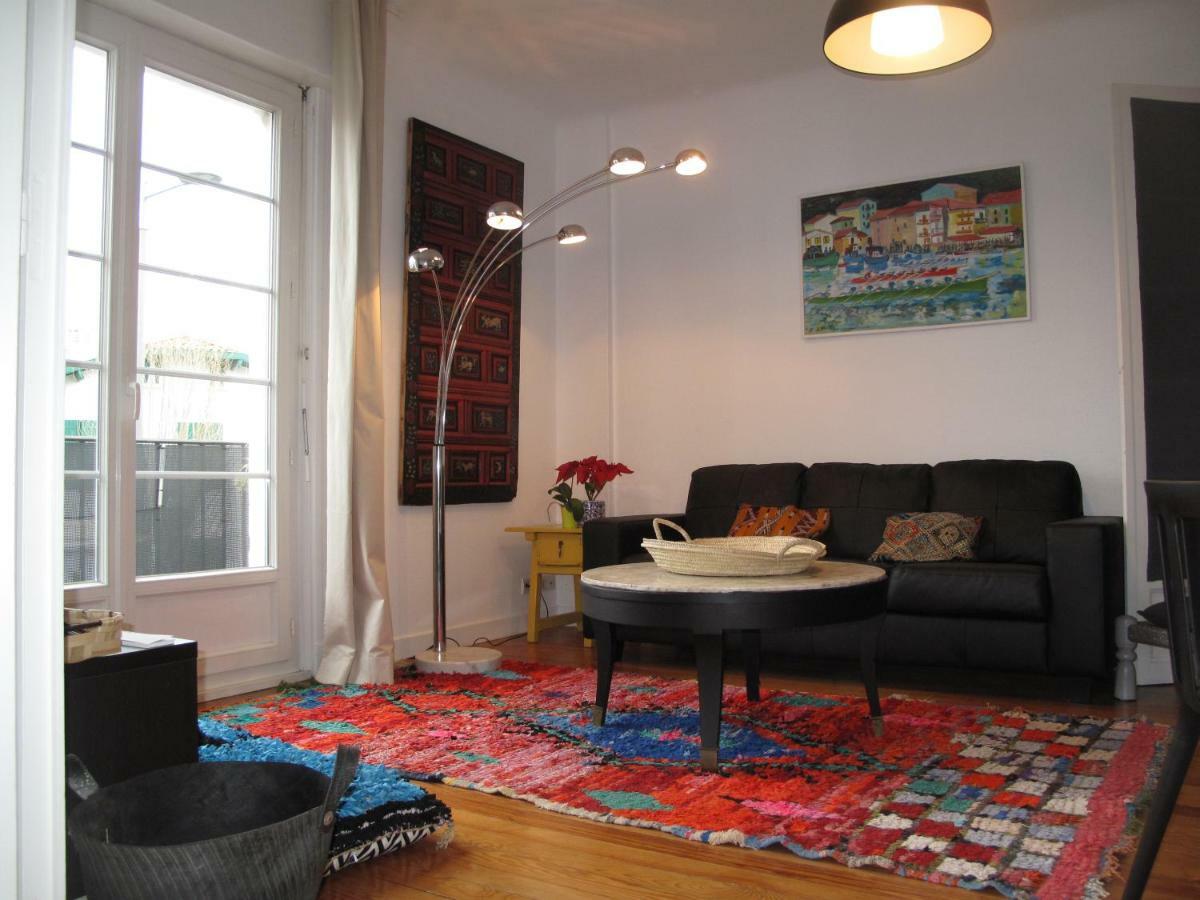 Appartement Iberia 2 T3 à 200 M De La Avec Parking Privé Hendaye